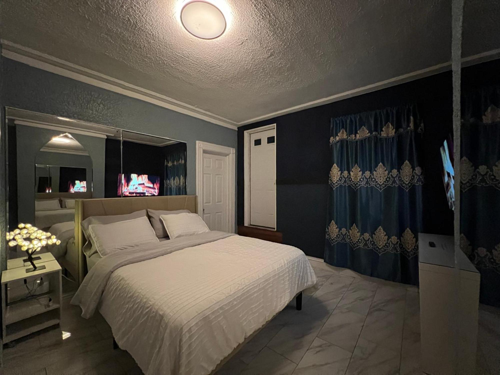 3 Bedrooms In 2Nd Floor Modern Brooklyn Home, Close To J Train Нью-Йорк Екстер'єр фото